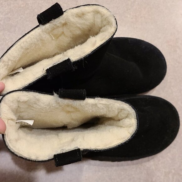 TOMMY BAHAMA Cemile Size 7 Black Suede Women’s Short Winter Cozy Boot - Picture 8 of 8